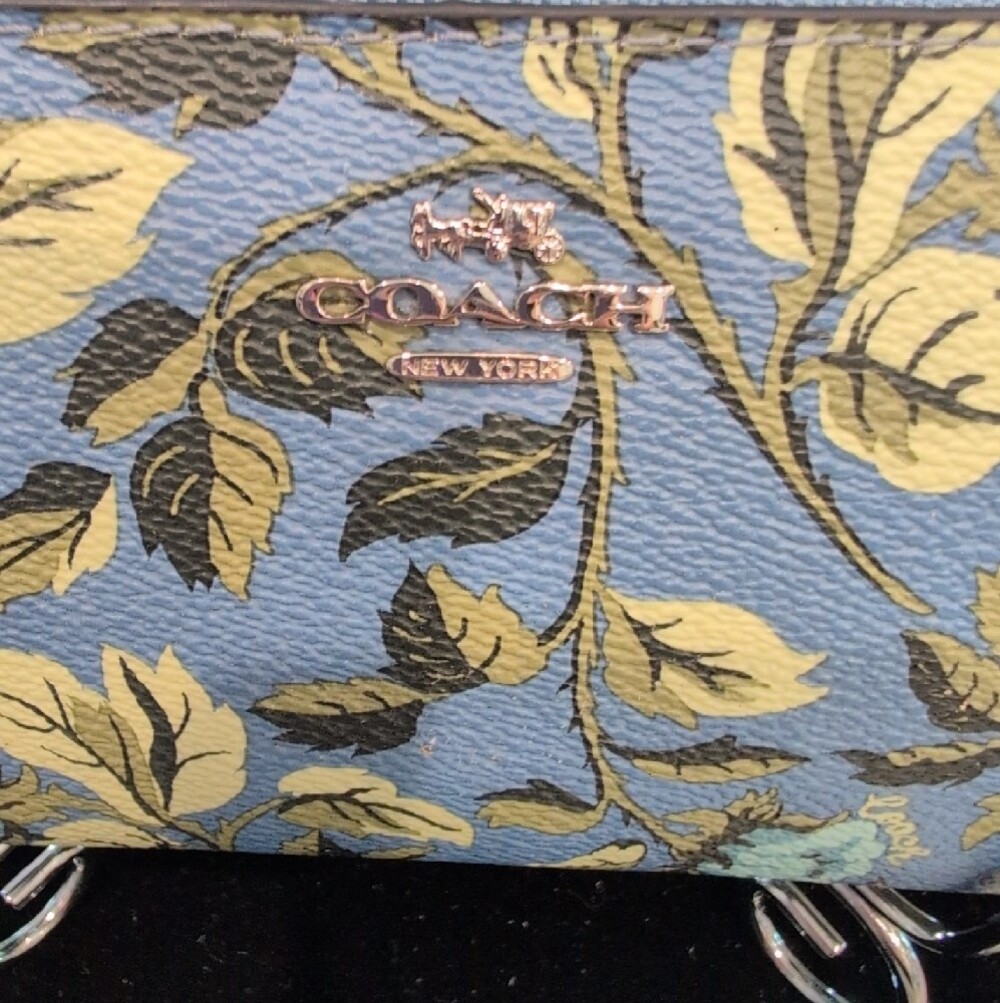 Coach Highline Sleeping Roses Leather Tote w/Wallet & Coin Pouch - 3 PCs - RARE - Picture 3 of 11